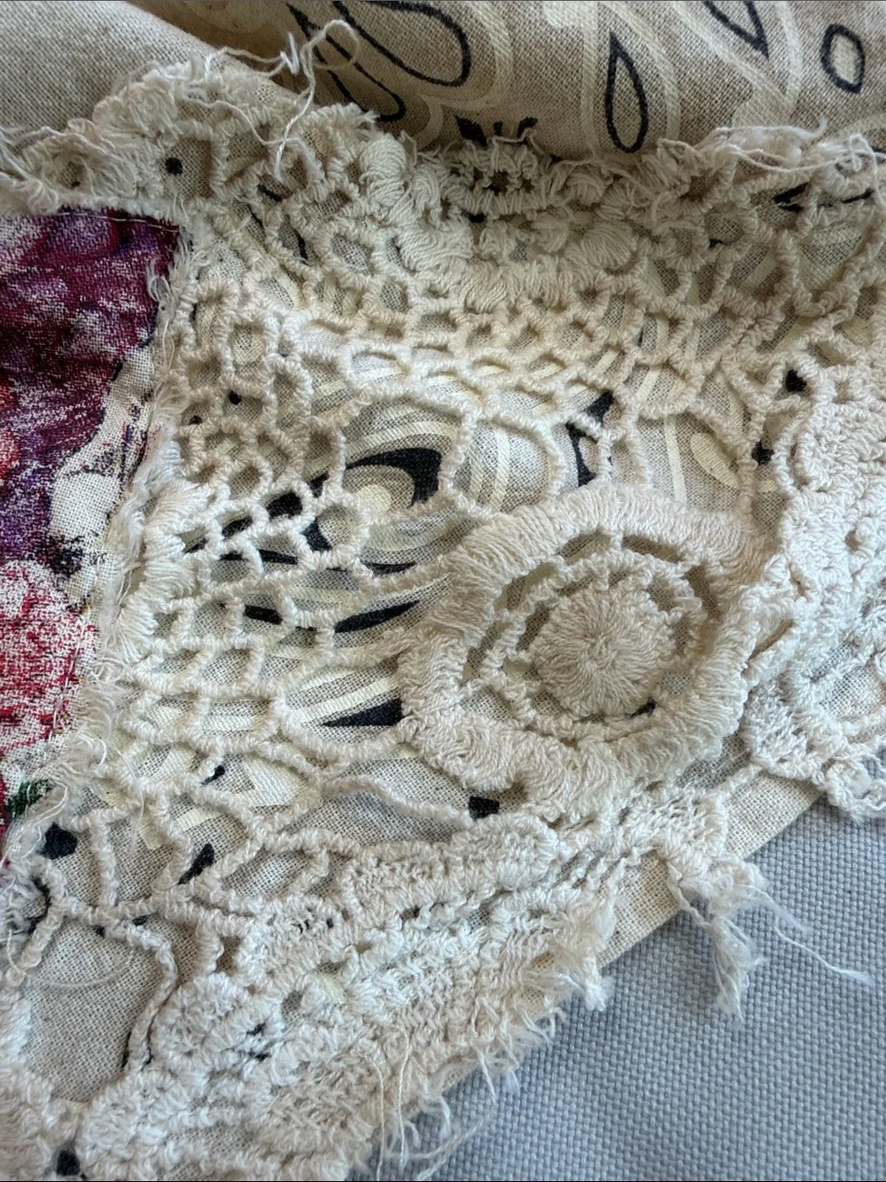 NWT Vintage Lace Hand Painted Butterfly Bandana Scarf Cream Pink A Rare Bird